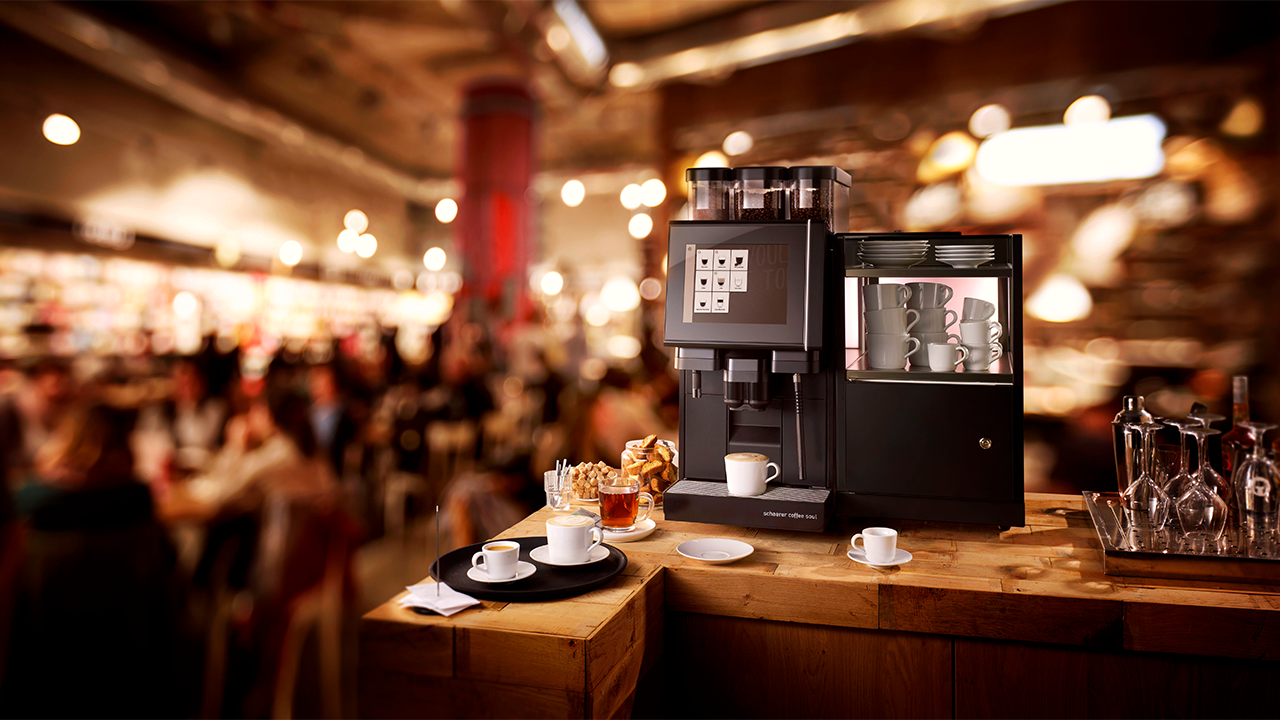 Une machine moderne pour un café de haute qualité